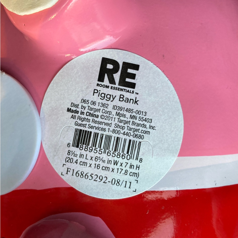 Vintage Room Essentials (RE) 2011 Pink, Red & White Ceramic Holiday Piggy Bank - Picture 15 of 16